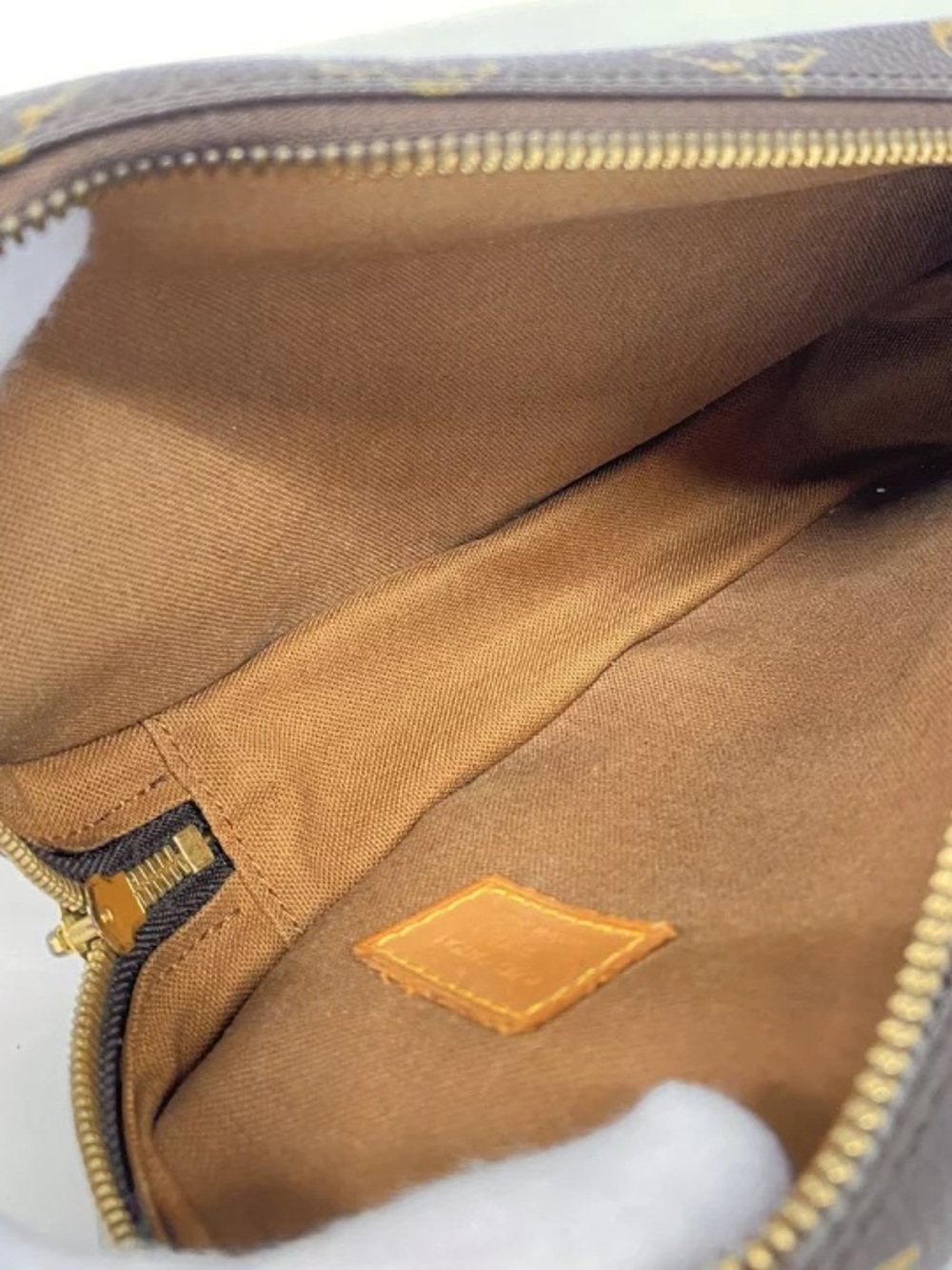 Authentic Louis Vuitton Pochette gange bum belt mini bag - Picture 9 of 13